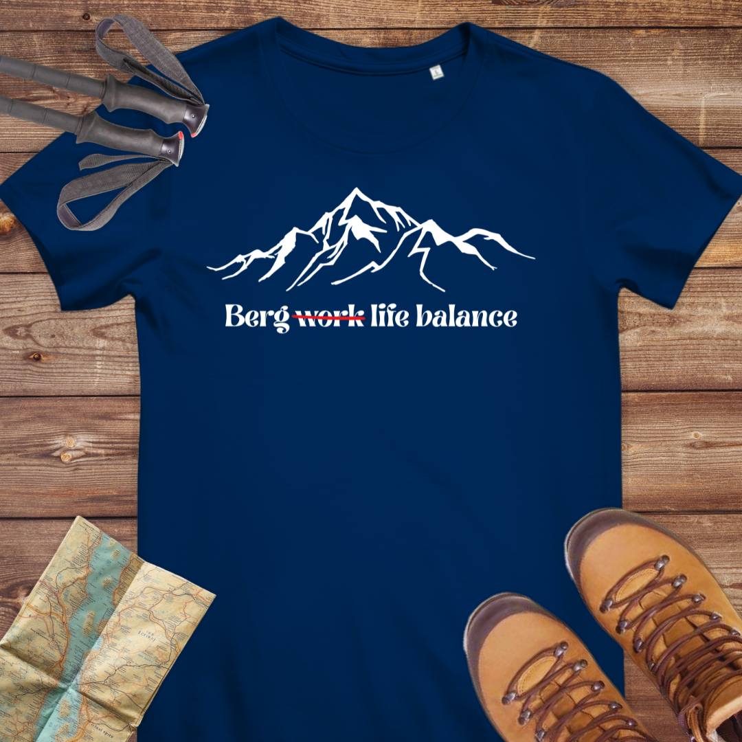 Damen Medium Fit Bio T-Shirt Berg life balance