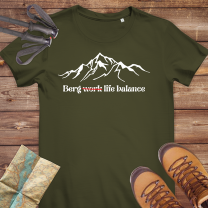 Damen Medium Fit Bio T-Shirt Berg life balance